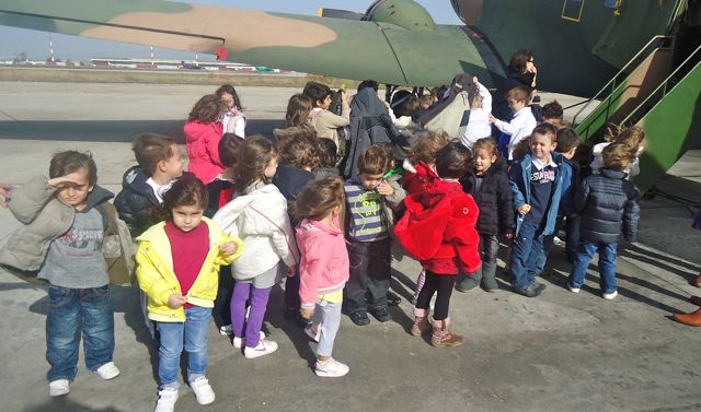 Παιδική Μελωδία Παιδικός Και Βρεφικός Σταθμός