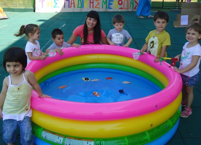 NIPIA_6 ΒΡΕΦΙΚΟΙ ΚΑΙ ΠΑΙΔΙΚΟΙ ΣΤΑΘΜΟΙ ΣΤΟΝ ΔΗΜΟ ΠΥΛΑΙΑΣ ΠΑΙΔΙΚΗ ΜΕΛΩΔΙΑ